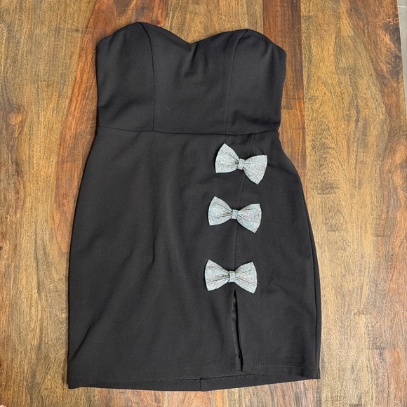 City Studio Black Mini Dress | Rhinestone Bows | Holiday Party | Size 3/4 - Picture 1 of 6